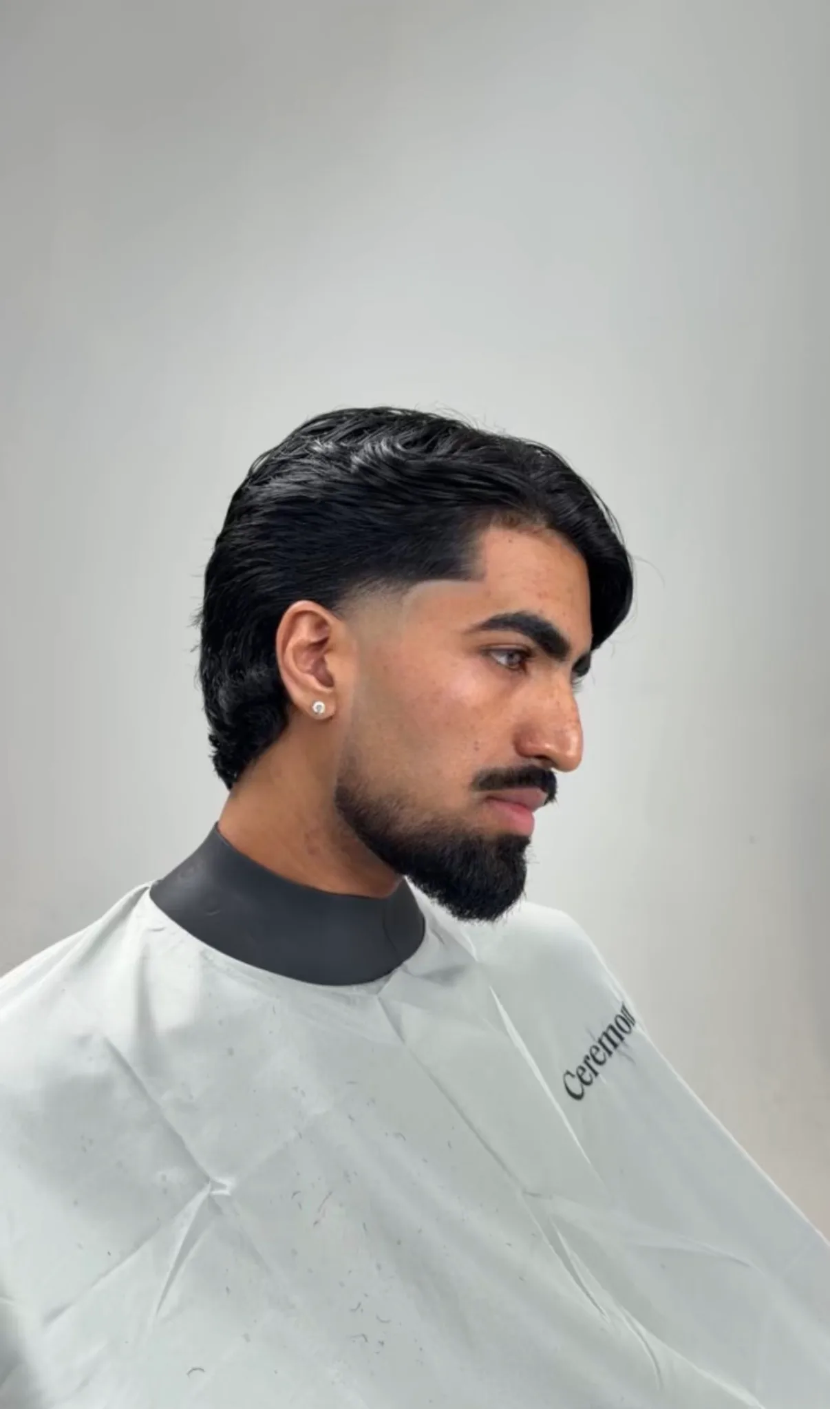 Wavy mullet, side angle
